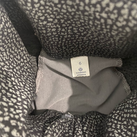 Lululemon Define Jacket size 6 - Picture 3 of 8